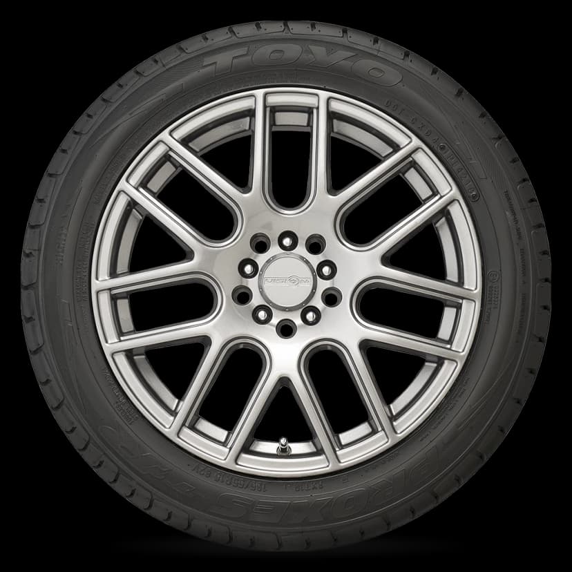 TOYO Proxes T1R 205/35R18