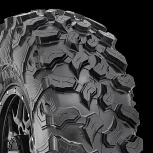 MAXXIS Carnivore