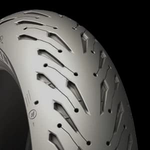 MICHELIN Road 5