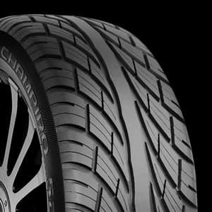 GT RADIAL Champiro 528