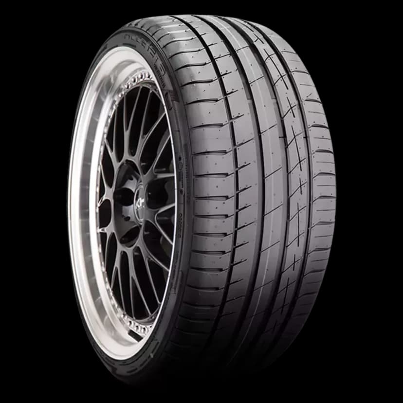 ACCELERA Iota ST68 275/45R20