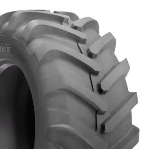BKT Flotation TR 675